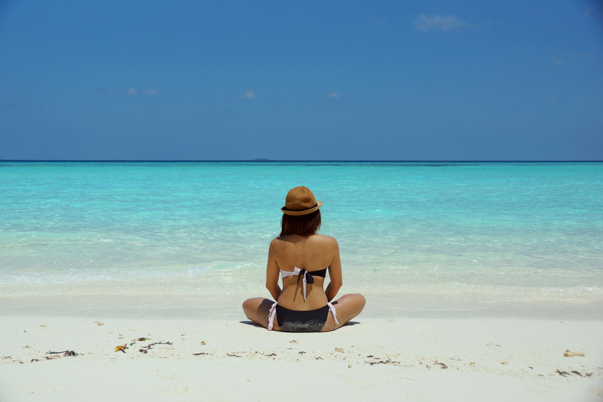 Protect Extensions from Sunscreen & Stop the Pink Hue